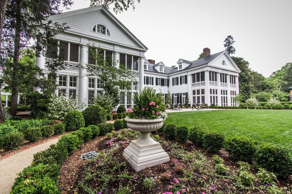 The Duke Mansion Bed & Breakfast Charlotte Exterior photo