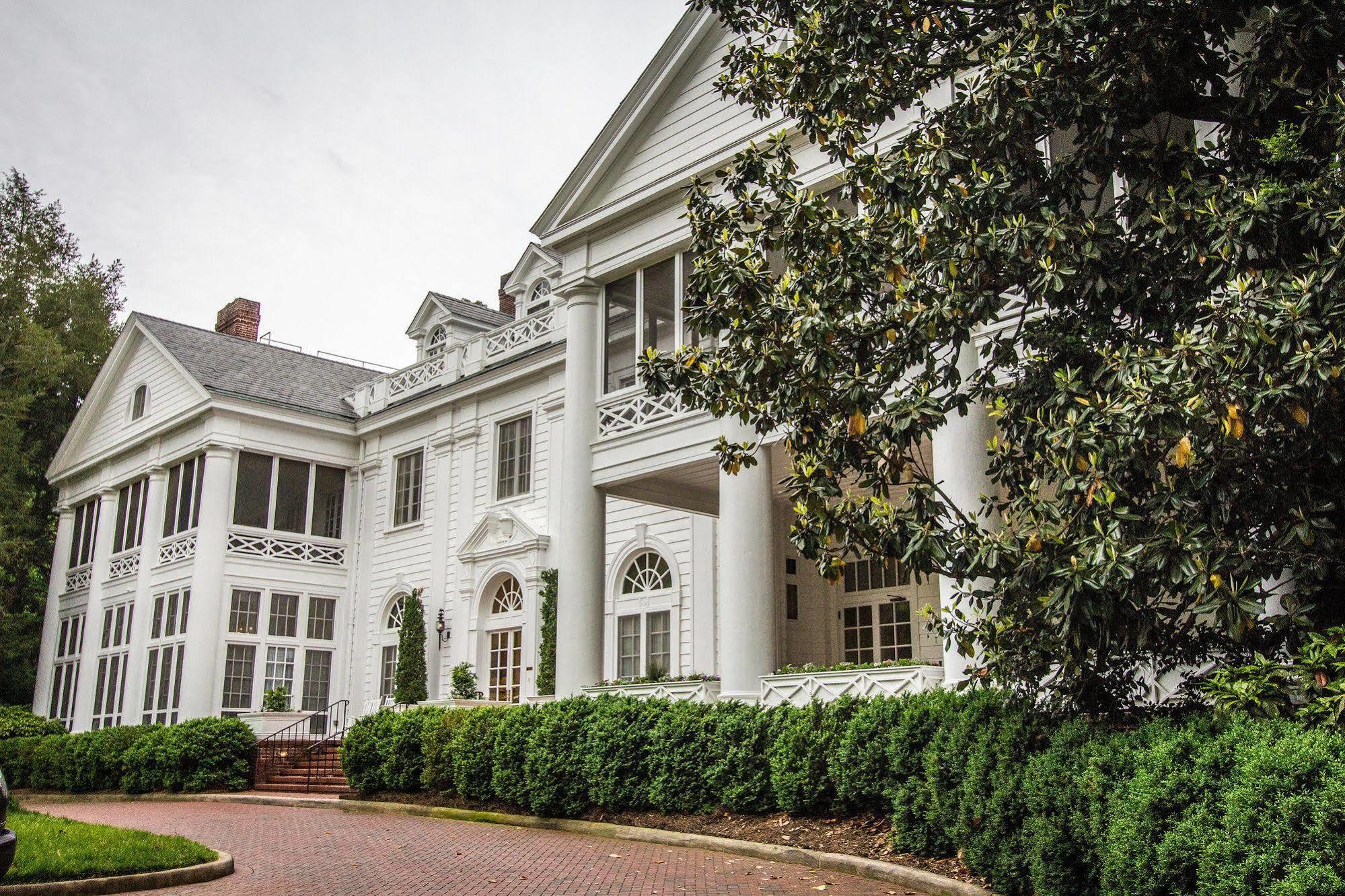 The Duke Mansion Bed & Breakfast Charlotte Exterior photo